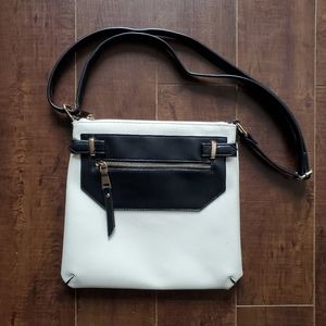 Aldo Purse